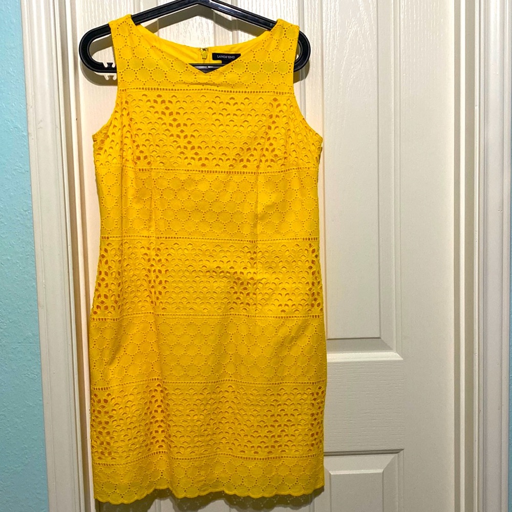 Lands’ End eyelets dress in yellow size 8P